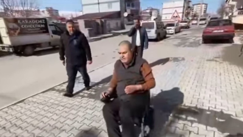 Niğdeli Polis Memurundan Örnek Davranış